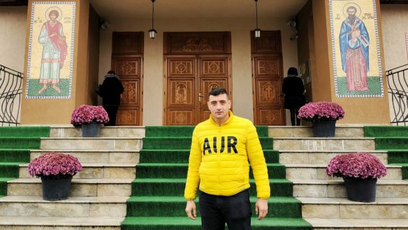 Én vagyok a román Orbán Viktor! A román szélsőjobb vezére az Azonnalinak