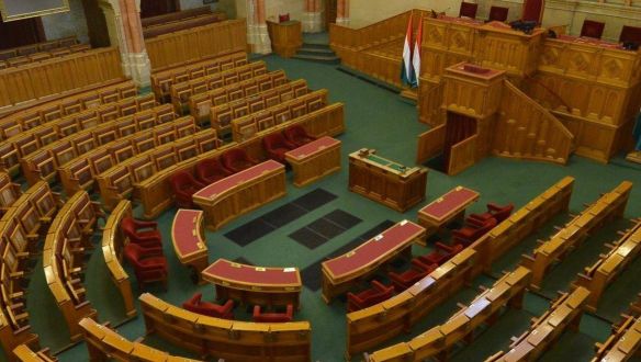 Új fejezet a magyar-ukrán viszonyban, összehozta a kormányt és az ellenzéket a háború