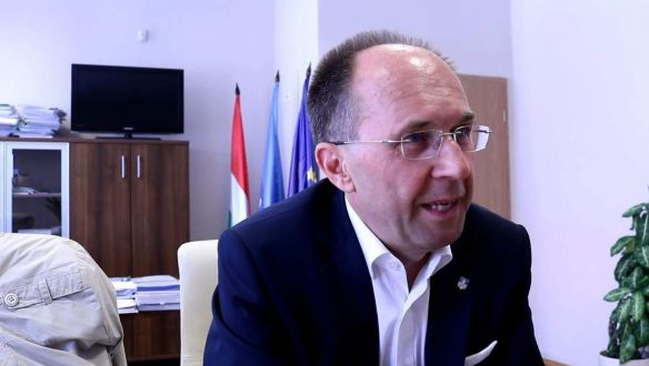 Nekiment Hende Csabának a szombathelyi fideszes alpolgármester