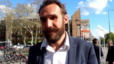 Az Európai Parlament nem egy stand up show, üzente az LMP-s listavezető Puzsérnak