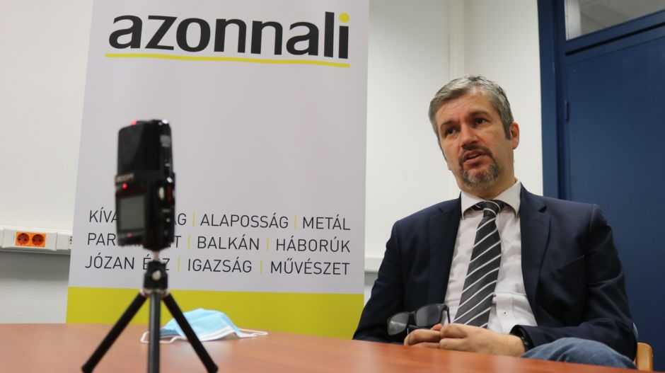 Már bűnbánó fideszesek is szivárogtatnak nekem – Hadházy Ákos az Azonnalinak!