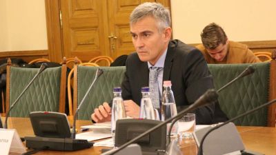 Az igazságügyi bizottságon is átment Handó utódja, a jobbikosok is megszavazták