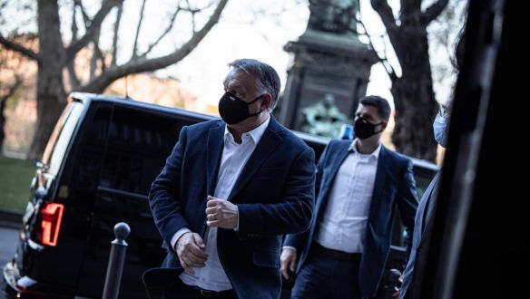 Orbán Viktor: színházba, moziba és szállodába is lehet majd menni védettségi igazolással, ha meglesz a négymillió beoltott