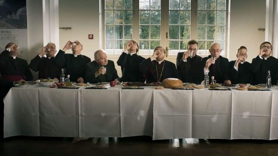 Megnéztük a lengyel kasszasikert, amin a kormánytól az egyházig mindenki kiakadt