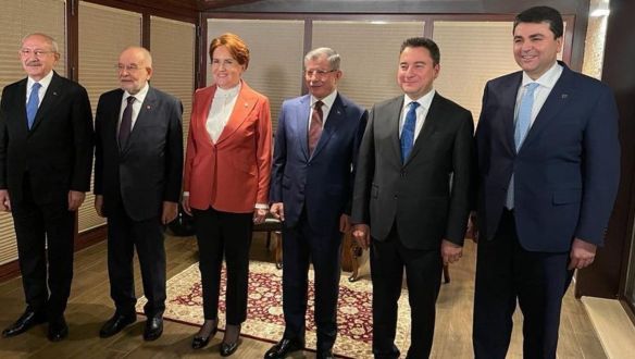 Hat ellenzéki török párt találkozott Erdoğan megbuktatása érdekében