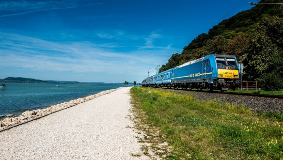 Lázár János tehet keresztbe Navracsics Tibor álmának, a balatoni körvasútnak