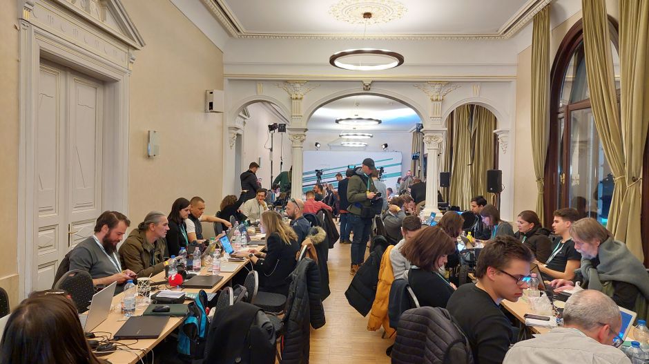Eltűntek a politikusok az ellenzéki eredményváróról