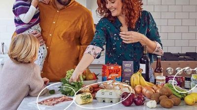 Plakátokat dobott vissza a londoni metró, mert egészségtelen ételek voltak rajta