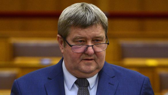 Tállai András szabálysértéséről hallgat Kövér László