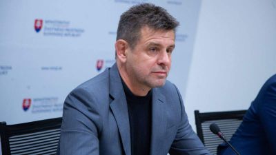 Még jól is kijöhet a Híd a minisztere részeg randalírozásából?