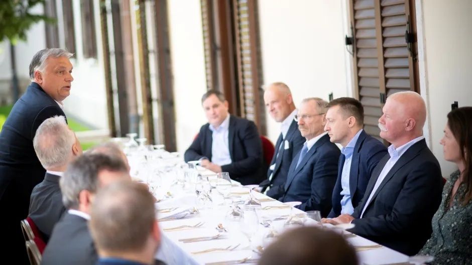 Valami nem stimmel az új kormány megalakításával