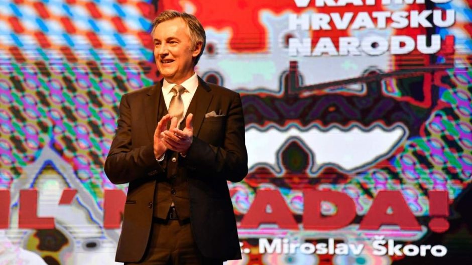 Ilyen szépen még senki se trollkodta végig a kampánycsendet