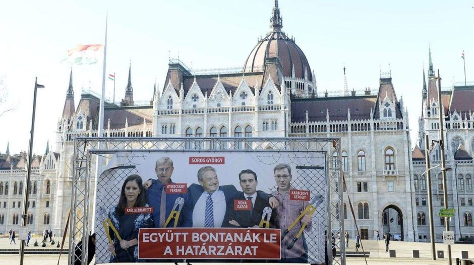 Nehéz lesz kitörni a Fidesz gravitációs vonzásából