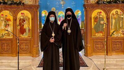 A görög ortodox templomok akkor is nyitva tartanak vízkeresztkor, ha a rendőrség közbe akarna lépni 