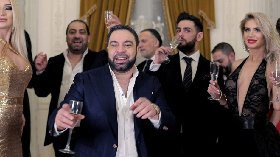 Mulatós zenével népszerűsítenék az oltást Romániában 