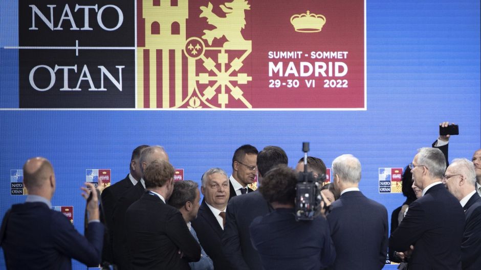 Brüsszeli ötlet: oszlassák fel a NATO-t és alapítsák újra – Magyarország nélkül