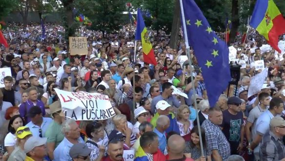 Megsemmisítették a chișinăui polgármester-választás eredményét, forrong a város