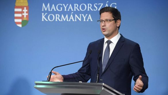 Gulyás Gergely: A férfiak nagy többsége úgy véli, egy deci bor után is tudnának vezetni