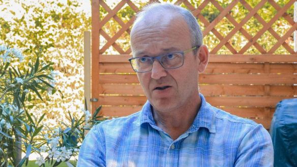 Ungváry Krisztián az Azonnalinak: Mivel jobbak a szobordöntők az iszlamistáknál?