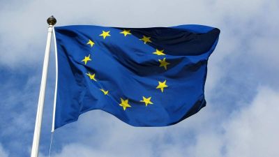 Egy táborba terelnék a populizmus-ellenes politikusokat az EP-választás előtt