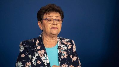 Az összes idősotthon lakóit elkezdik szűrni koronavírusra