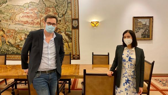 Elfogadta az Európai Parlament a Cseh-jelentést