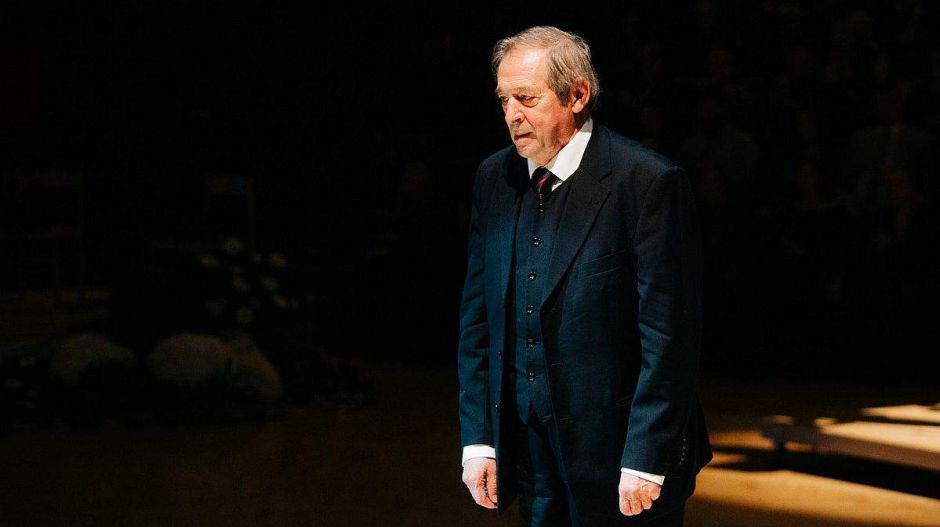 Levélben magyarázza az államtitkár a színházigazgatóknak, hogy nem lesz itt semmi baj