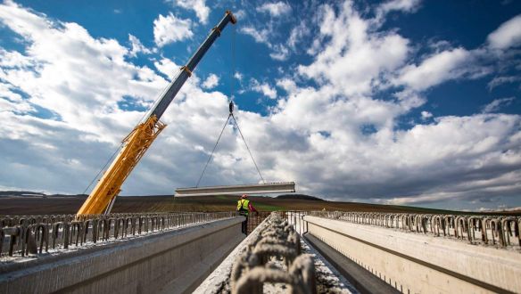 Szlovák lap: 2021-ben elkészül a Pozsony-Kassa autópálya. Budapesten keresztül