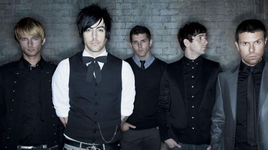 Még a pedofil énekes rabosítási fotóját is magára tetováltatta egy rajongója