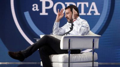 Salvini pár nap alatt EU-pártivá lett, és már a menekültek se zavarják annyira