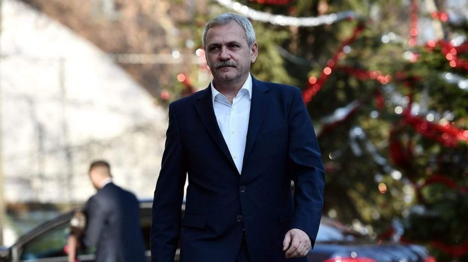 A legerősebb román politikus akkora trükköt csinált, hogy a fal adta a másikat