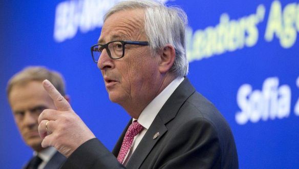 Senki ne politizálja át a Gruevszki-ügyet, írta az Európai Bizottság az Azonnalinak