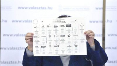 A választás gengszterei