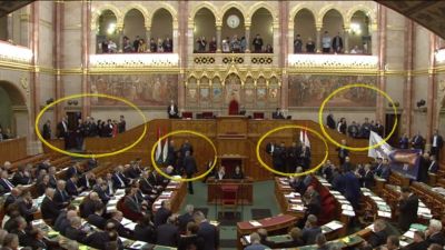 Hiába foglalta el az ellenzék a parlamenti pulpitust, így is megszavazták a rabszolgatörvényt