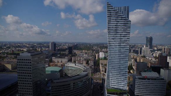 Lengyelország 7-es cikkes eljárást kapott az EU-tól karácsonyra: mi miért nem?