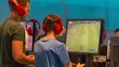 Még a FIFA-videójátékból is kizárják az orosz csapatokat