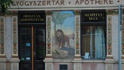 A patikák már készletezik a japán-magyar koronavírus-gyógyszert