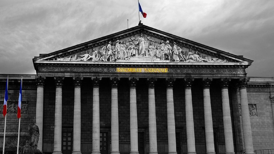 Radikális áttörés, vagy centrális erőtér? Egy biztos: végképp megváltozott francia politika
