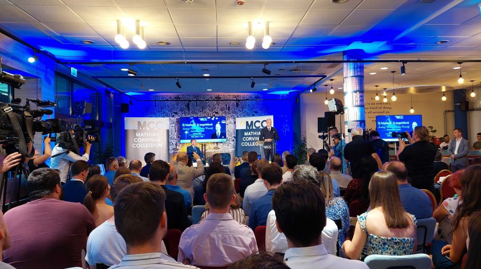 Szalay-Bobrovniczky, friss honvédelmi miniszter azt mondja, a magyar hadsereg felnőtt