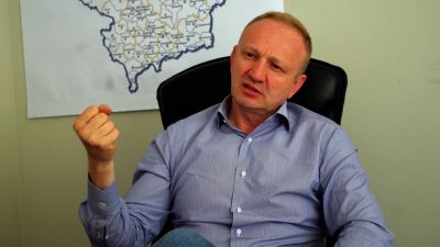 Én vagyok az egyetlen, aki Vučićot legyőzte már, és még él is – a szerb ellenzéki bojkott vezetője az Azonnalinak