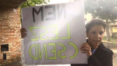 Megmondta Szél Bernadett, hogyan lehetne újra tüntetni