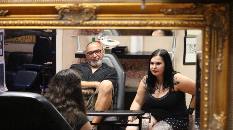 A jó tetoválók olyanok, mint az ellenzék: kevesen vannak, és nem hallani róluk