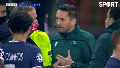 UEFA: Nem volt rasszista a feketéző román bíró 