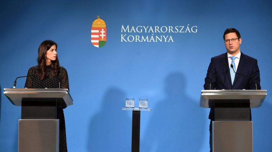 Akár népszavazást is megfontolna a kormány Gyöngyöspatáról és a börtönkártérítésekről