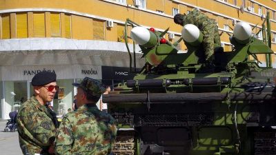 Bevonult Újvidék belvárosába a szerb hadsereg