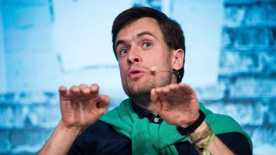 Csúnyán beszélt, 15 napra csukták le az antiputyinista aktivistát