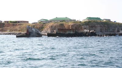 Nem sokkal azután, hogy megint ukrán zászló lobogott a Kígyó-szigeten, ismét bombázni kezdhették a térséget