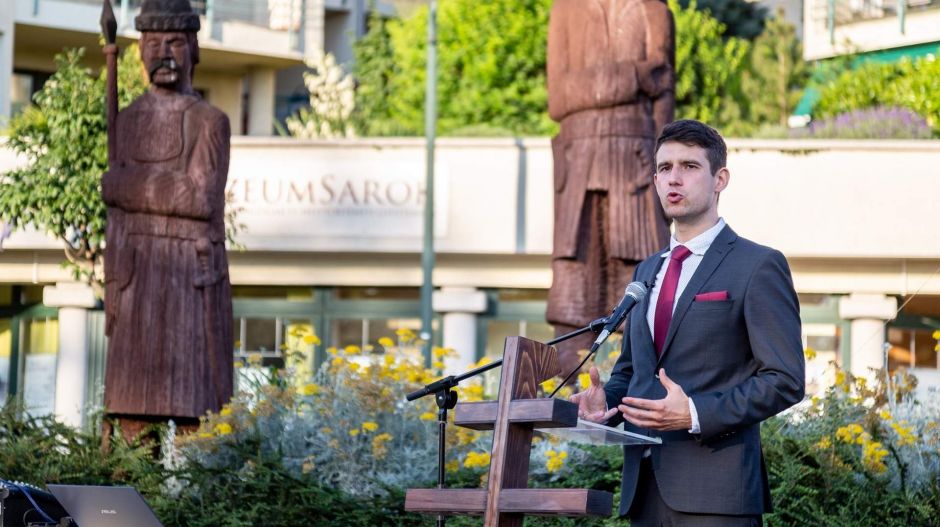 Bencsik János írásbeli kérdésekkel fordult Pintér Sándor belügyminiszterhez az Azonnali kontaktkutatásos cikke nyomán