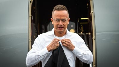 Szijjártó Péter nem is lehetne boldogabb, újraindul a Peking-Budapest közvetlen járat