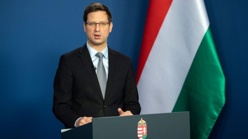 Felszámolja a kormány a tranzitzónákat
